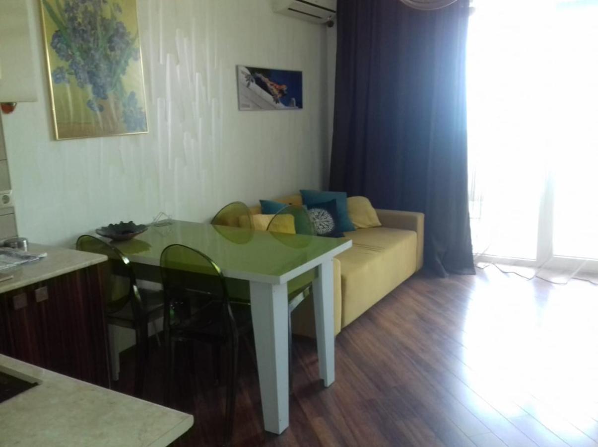 Apartment On Kobaladze Str 2 Batumi Exteriér fotografie
